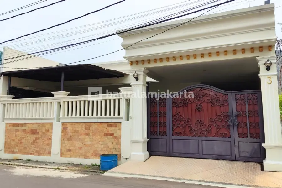 dinding pagar batu pacitoroso