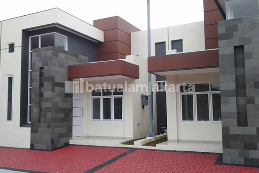 dinding fasad rumah batu andesit bintik bakar