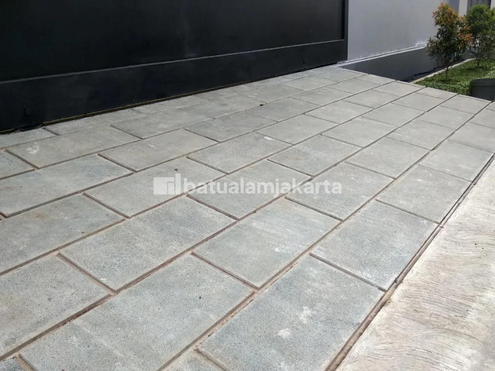 batu andesit 30x60