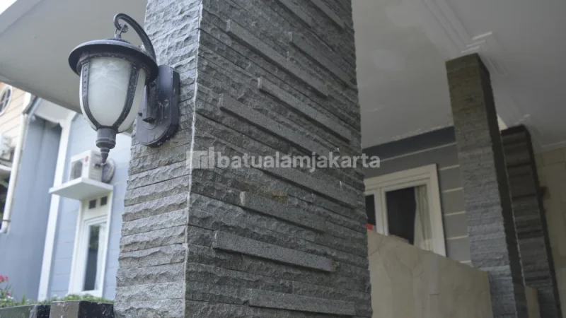 batu andesit susun sirih untuk pilar rumah