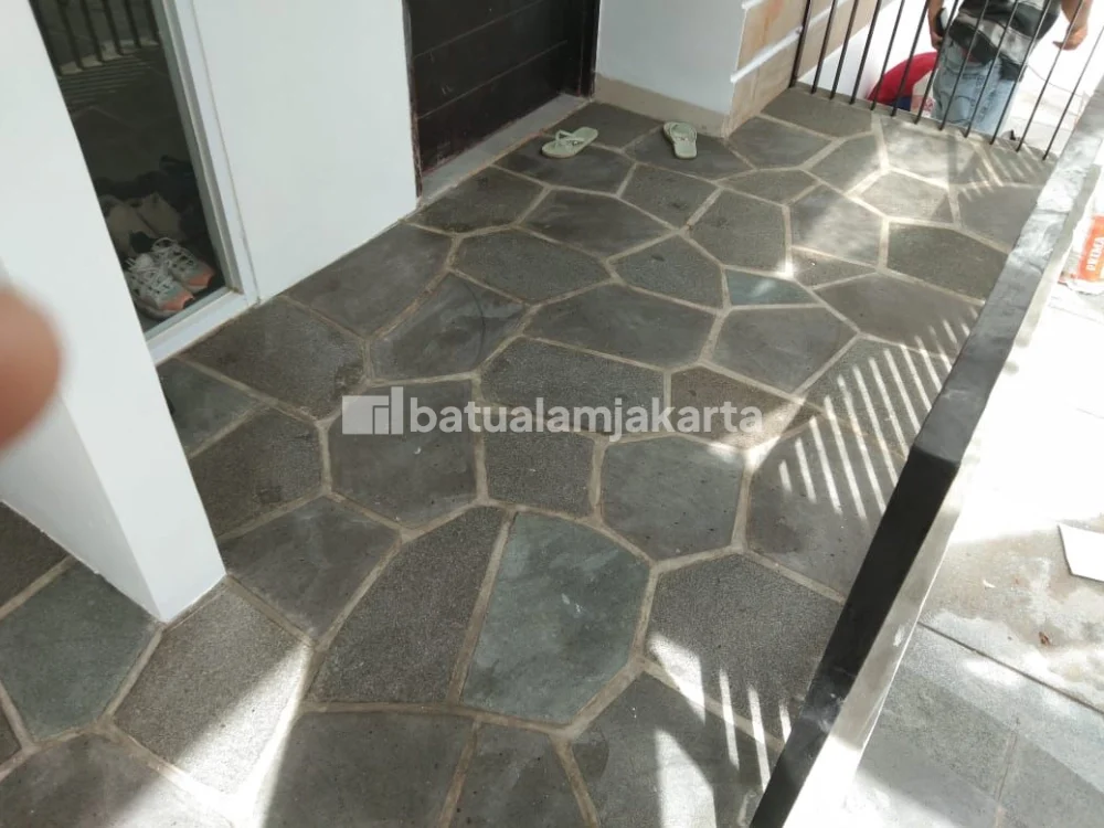batu andesit untuk lantai