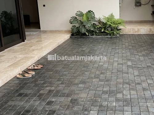 lantai carport batu andesit cobble 10x10 v2